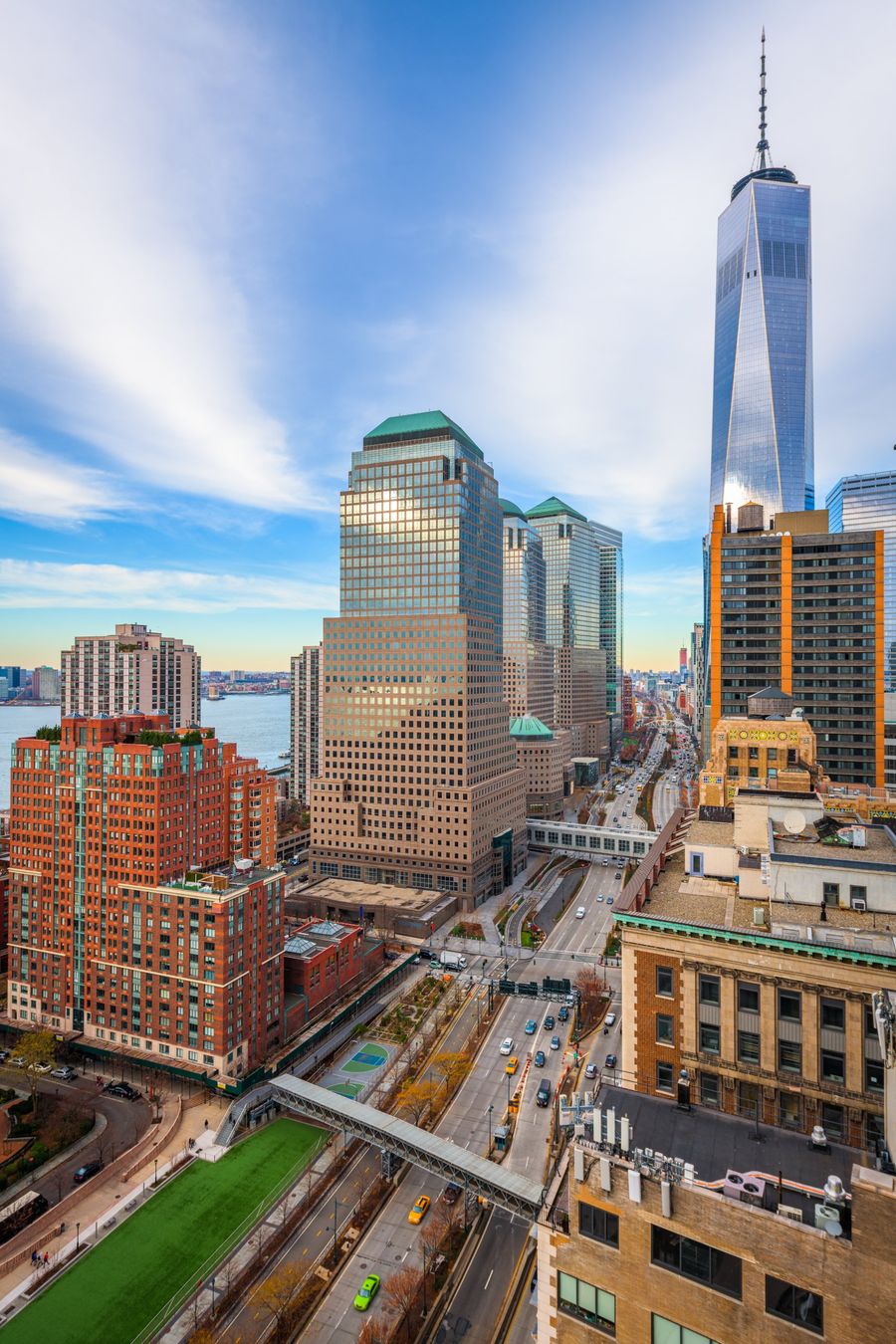 Arranha-céus de Lower Manhattan com o One World Trade Center, em Nova York
